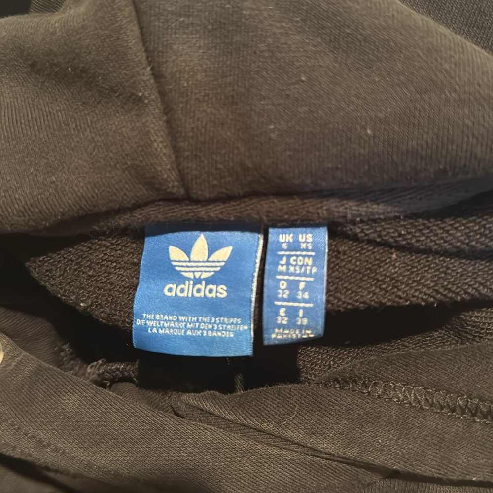 Basic Adidas hoodie - Picture 2 of 2